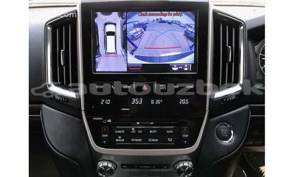 Buy Import Toyota Land Cruiser White Car in Import - Dubai in Andijon Buy Import Toyota Land Cruiser White Car in Import - Dubai in Andijon
