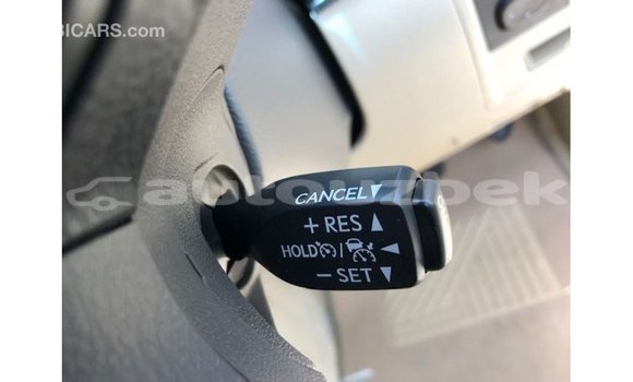 Buy Import Toyota Land Cruiser White Car in Import - Dubai in Andijon Buy Import Toyota Land Cruiser White Car in Import - Dubai in Andijon