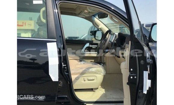 Buy Import Toyota Land Cruiser Black Car in Import - Dubai in Andijon Buy Import Toyota Land Cruiser Black Car in Import - Dubai in Andijon