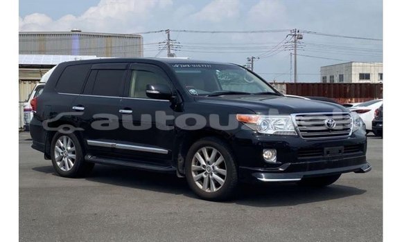 Buy Import Toyota Land Cruiser Black Car in Import - Dubai in Andijon