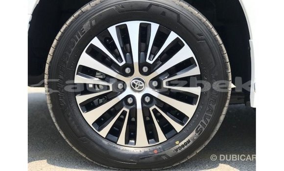 Buy Import Toyota Granvia White Car in Import - Dubai in Andijon Buy Import Toyota Granvia White Car in Import - Dubai in Andijon