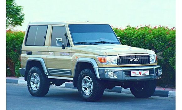 Buy Import Toyota Land Cruiser Beige Car in Import - Dubai in Andijon Buy Import Toyota Land Cruiser Beige Car in Import - Dubai in Andijon