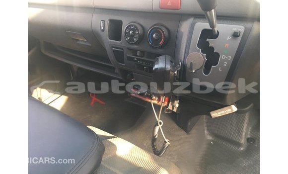 Buy Import Toyota Hiace White Car in Import - Dubai in Andijon Buy Import Toyota Hiace White Car in Import - Dubai in Andijon