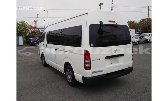 Buy Import Toyota Hiace White Car in Import - Dubai in Andijon Buy Import Toyota Hiace White Car in Import - Dubai in Andijon