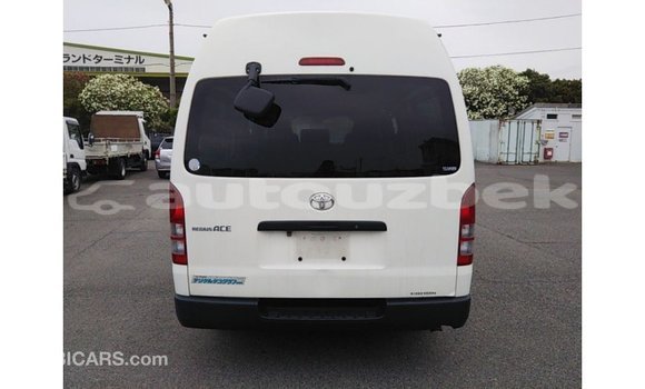 Buy Import Toyota Hiace White Car in Import - Dubai in Andijon Buy Import Toyota Hiace White Car in Import - Dubai in Andijon