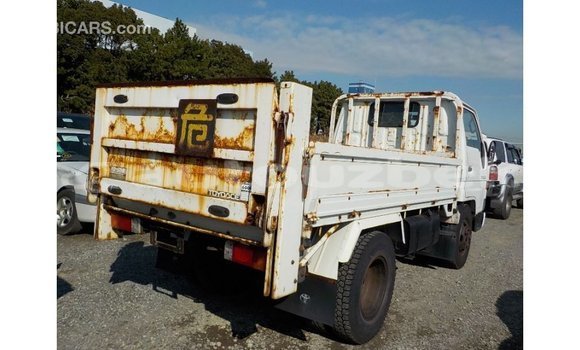 Buy Import Toyota Dyna White Car in Import - Dubai in Andijon Buy Import Toyota Dyna White Car in Import - Dubai in Andijon