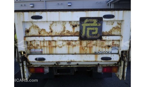 Buy Import Toyota Dyna White Car in Import - Dubai in Andijon Buy Import Toyota Dyna White Car in Import - Dubai in Andijon