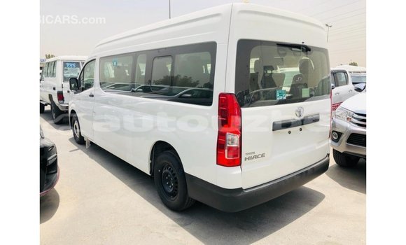 Buy Import Toyota Hiace White Car in Import - Dubai in Andijon Buy Import Toyota Hiace White Car in Import - Dubai in Andijon