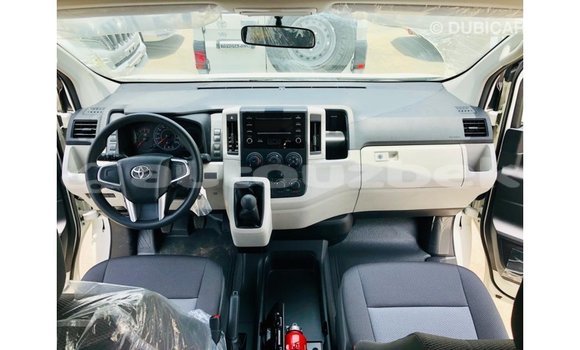 Buy Import Toyota Hiace White Car in Import - Dubai in Andijon Buy Import Toyota Hiace White Car in Import - Dubai in Andijon