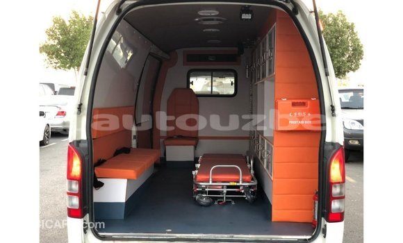 Buy Import Toyota Hiace White Car in Import - Dubai in Andijon Buy Import Toyota Hiace White Car in Import - Dubai in Andijon