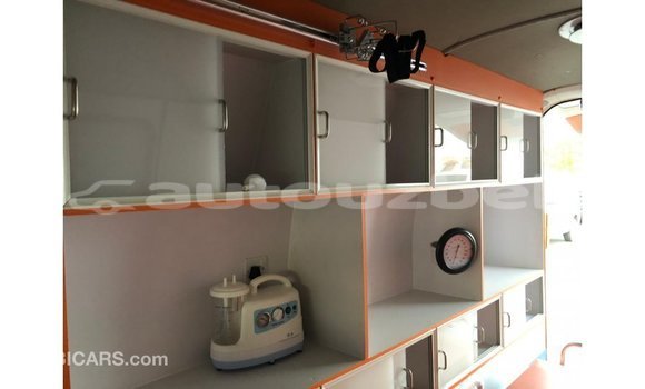 Buy Import Toyota Hiace White Car in Import - Dubai in Andijon Buy Import Toyota Hiace White Car in Import - Dubai in Andijon