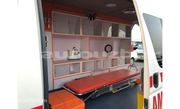 Buy Import Toyota Hiace White Car in Import - Dubai in Andijon Buy Import Toyota Hiace White Car in Import - Dubai in Andijon