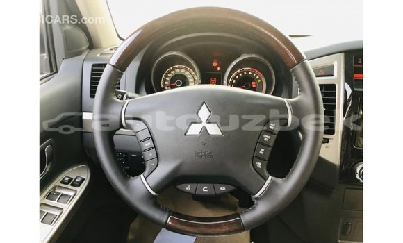 Buy Import Mitsubishi Pajero Black Car in Import - Dubai in Andijon Buy Import Mitsubishi Pajero Black Car in Import - Dubai in Andijon