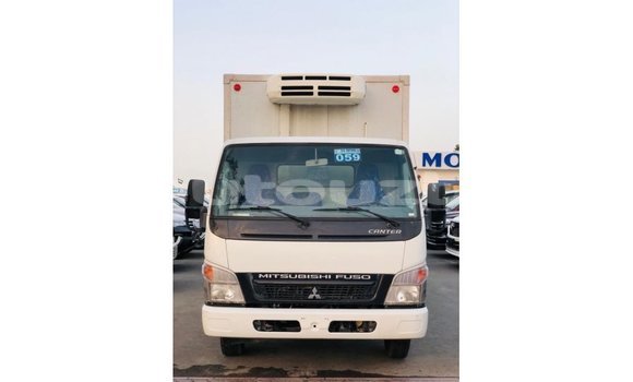 Buy Import Mitsubishi Carisma White Car in Import - Dubai in Andijon Buy Import Mitsubishi Carisma White Car in Import - Dubai in Andijon