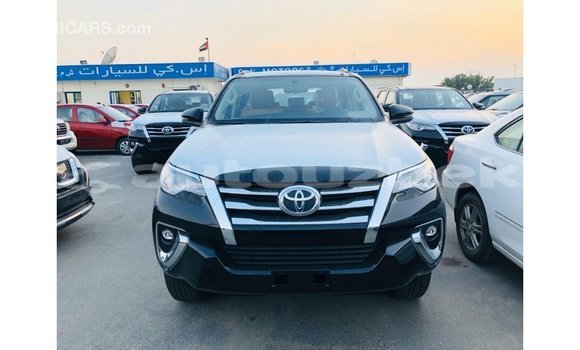 Buy Import Toyota Fortuner Black Car in Import - Dubai in Andijon Buy Import Toyota Fortuner Black Car in Import - Dubai in Andijon