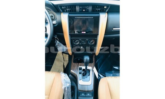 Buy Import Toyota Fortuner Black Car in Import - Dubai in Andijon Buy Import Toyota Fortuner Black Car in Import - Dubai in Andijon