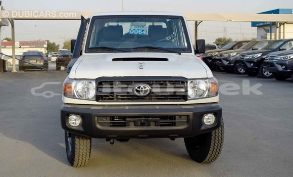 Buy Import Toyota Land Cruiser White Car in Import - Dubai in Andijon Buy Import Toyota Land Cruiser White Car in Import - Dubai in Andijon
