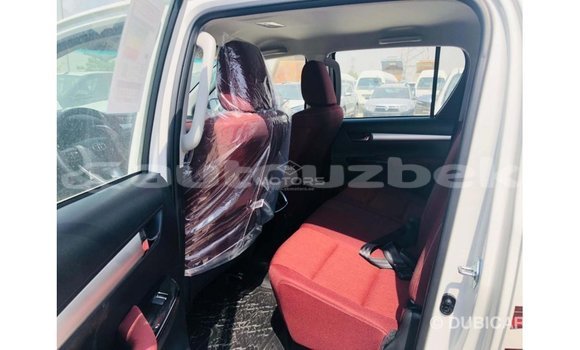 Buy Import Toyota Hilux White Car in Import - Dubai in Andijon Buy Import Toyota Hilux White Car in Import - Dubai in Andijon
