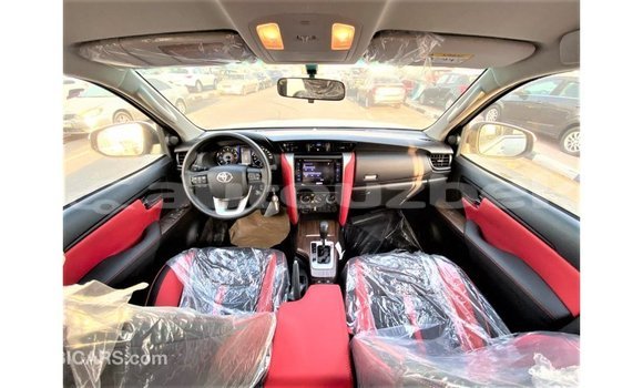 Buy Import Toyota Fortuner White Car in Import - Dubai in Andijon Buy Import Toyota Fortuner White Car in Import - Dubai in Andijon