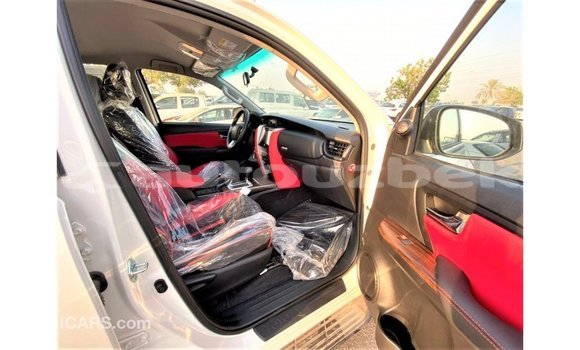 Buy Import Toyota Fortuner White Car in Import - Dubai in Andijon Buy Import Toyota Fortuner White Car in Import - Dubai in Andijon