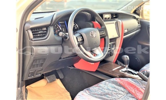 Buy Import Toyota Fortuner White Car in Import - Dubai in Andijon Buy Import Toyota Fortuner White Car in Import - Dubai in Andijon