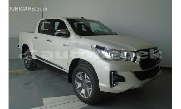 Buy Import Toyota Hilux White Car in Import - Dubai in Andijon Buy Import Toyota Hilux White Car in Import - Dubai in Andijon