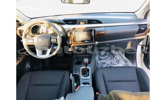 Buy Import Toyota Hilux White Car in Import - Dubai in Andijon Buy Import Toyota Hilux White Car in Import - Dubai in Andijon