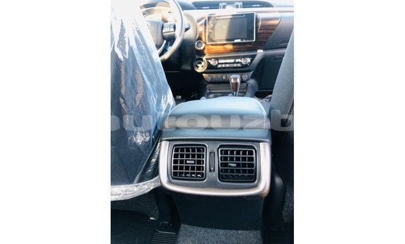 Buy Import Toyota Hilux White Car in Import - Dubai in Andijon Buy Import Toyota Hilux White Car in Import - Dubai in Andijon