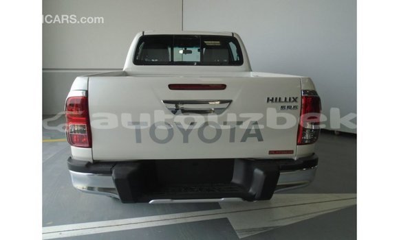 Buy Import Toyota Hilux White Car in Import - Dubai in Andijon Buy Import Toyota Hilux White Car in Import - Dubai in Andijon