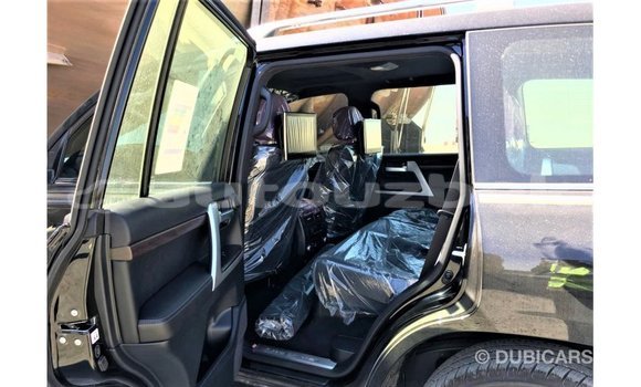 Buy Import Toyota Land Cruiser Black Car in Import - Dubai in Andijon Buy Import Toyota Land Cruiser Black Car in Import - Dubai in Andijon