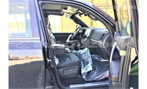 Buy Import Toyota Land Cruiser Black Car in Import - Dubai in Andijon Buy Import Toyota Land Cruiser Black Car in Import - Dubai in Andijon