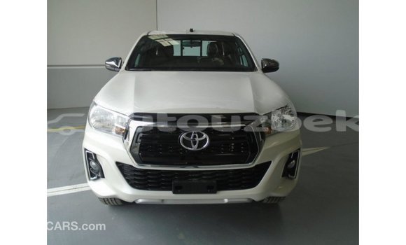 Buy Import Toyota Hilux White Car in Import - Dubai in Andijon Buy Import Toyota Hilux White Car in Import - Dubai in Andijon