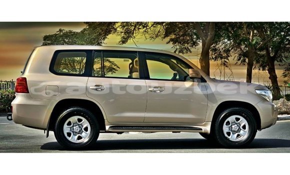 Buy Import Toyota Land Cruiser Other Car in Import - Dubai in Andijon Buy Import Toyota Land Cruiser Other Car in Import - Dubai in Andijon
