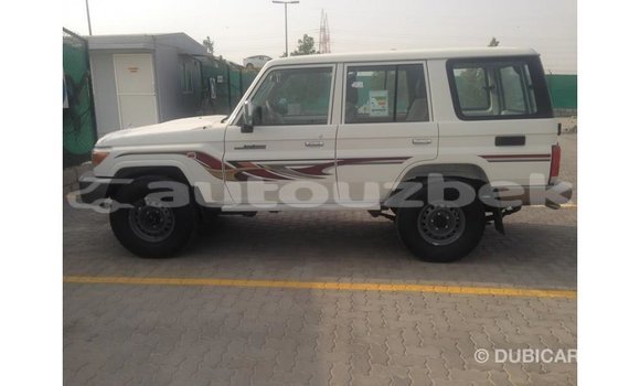 Buy Import Toyota Land Cruiser White Car in Import - Dubai in Andijon Buy Import Toyota Land Cruiser White Car in Import - Dubai in Andijon