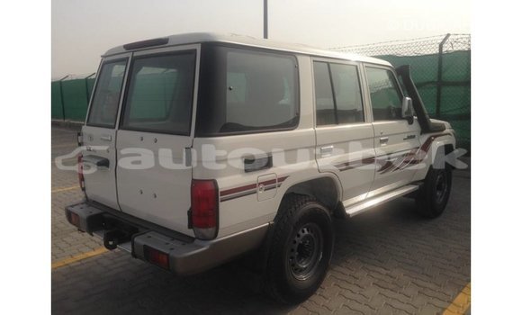 Buy Import Toyota Land Cruiser White Car in Import - Dubai in Andijon Buy Import Toyota Land Cruiser White Car in Import - Dubai in Andijon