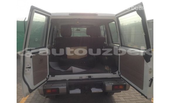 Buy Import Toyota Land Cruiser White Car in Import - Dubai in Andijon Buy Import Toyota Land Cruiser White Car in Import - Dubai in Andijon