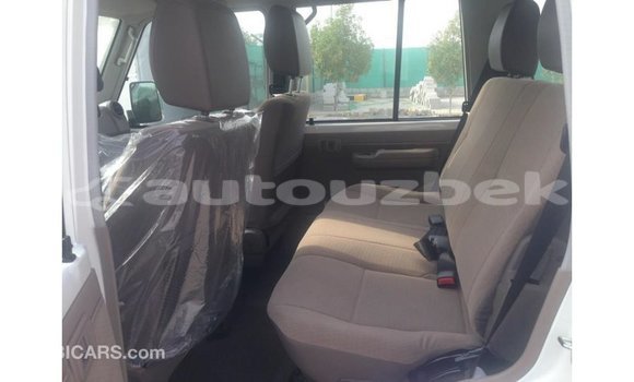 Buy Import Toyota Land Cruiser White Car in Import - Dubai in Andijon Buy Import Toyota Land Cruiser White Car in Import - Dubai in Andijon