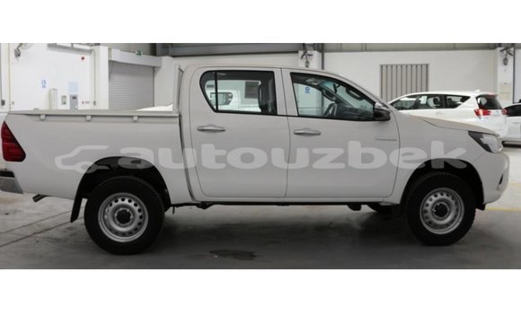 Buy Import Toyota Hilux White Car in Import - Dubai in Andijon Buy Import Toyota Hilux White Car in Import - Dubai in Andijon