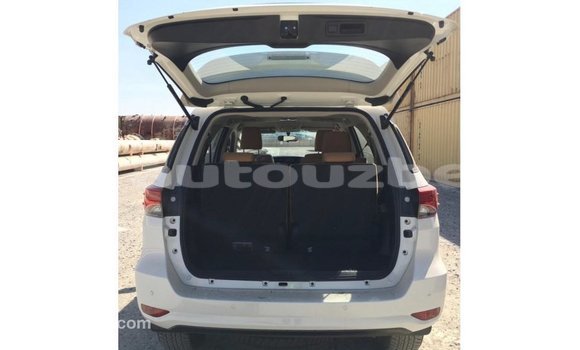 Buy Import Toyota Fortuner White Car in Import - Dubai in Andijon Buy Import Toyota Fortuner White Car in Import - Dubai in Andijon