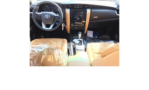 Buy Import Toyota Fortuner White Car in Import - Dubai in Andijon Buy Import Toyota Fortuner White Car in Import - Dubai in Andijon