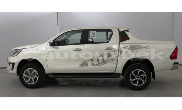 Buy Import Toyota Hilux White Car in Import - Dubai in Andijon Buy Import Toyota Hilux White Car in Import - Dubai in Andijon