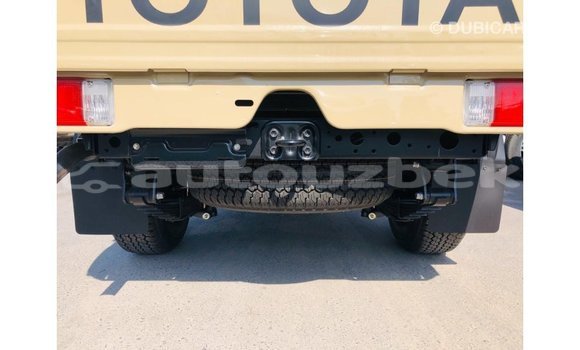 Buy Import Toyota Land Cruiser Beige Car in Import - Dubai in Andijon Buy Import Toyota Land Cruiser Beige Car in Import - Dubai in Andijon
