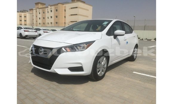 Buy Import Nissan Sunny White Car in Import - Dubai in Andijon