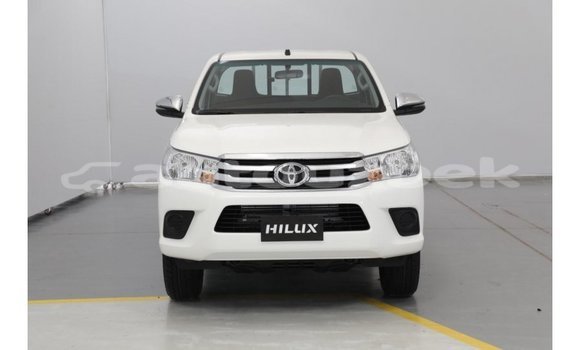 Buy Import Toyota Hilux White Car in Import - Dubai in Andijon