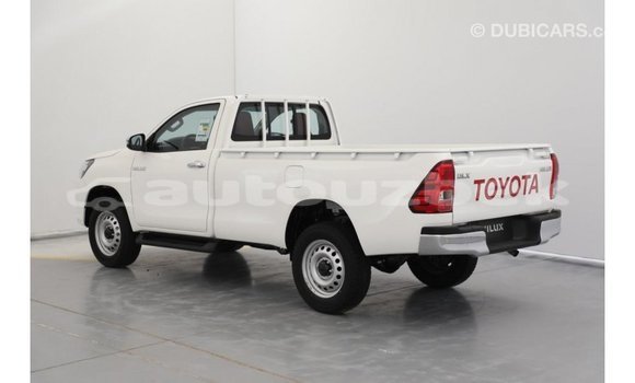 Buy Import Toyota Hilux White Car in Import - Dubai in Andijon Buy Import Toyota Hilux White Car in Import - Dubai in Andijon