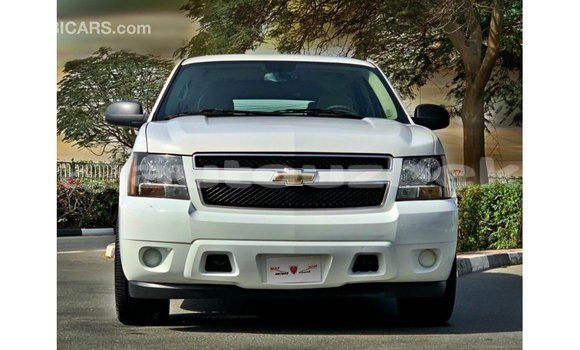 Buy Import Chevrolet Tahoe White Car in Import - Dubai in Andijon Buy Import Chevrolet Tahoe White Car in Import - Dubai in Andijon