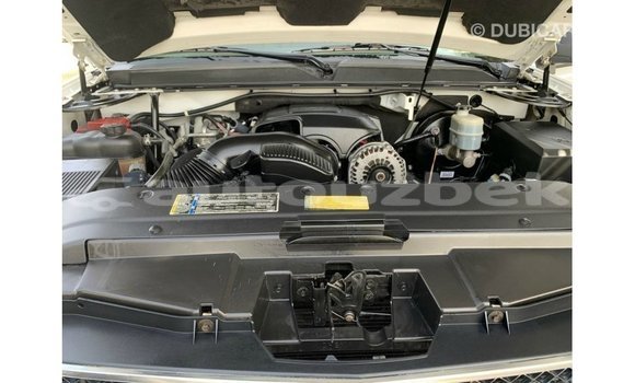 Buy Import Chevrolet Tahoe White Car in Import - Dubai in Andijon Buy Import Chevrolet Tahoe White Car in Import - Dubai in Andijon