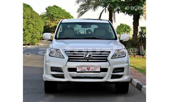 Buy Import Lexus LX White Car in Import - Dubai in Andijon Buy Import Lexus LX White Car in Import - Dubai in Andijon