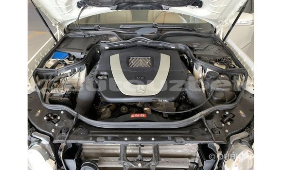 Buy Import Mercedes-Benz 200 White Car in Import - Dubai in Andijon Buy Import Mercedes-Benz 200 White Car in Import - Dubai in Andijon