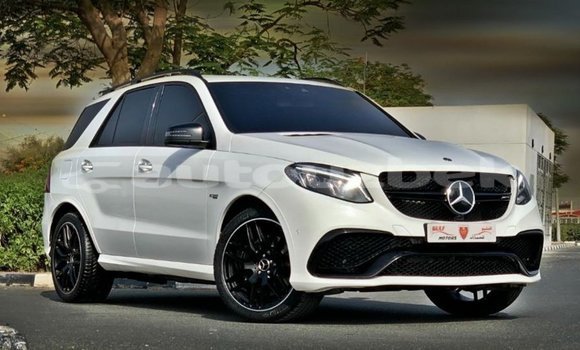 Buy Import Mercedes-Benz GLE White Car in Import - Dubai in Andijon